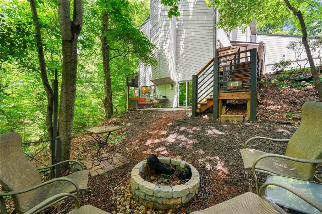 4290 Inverness Court NE