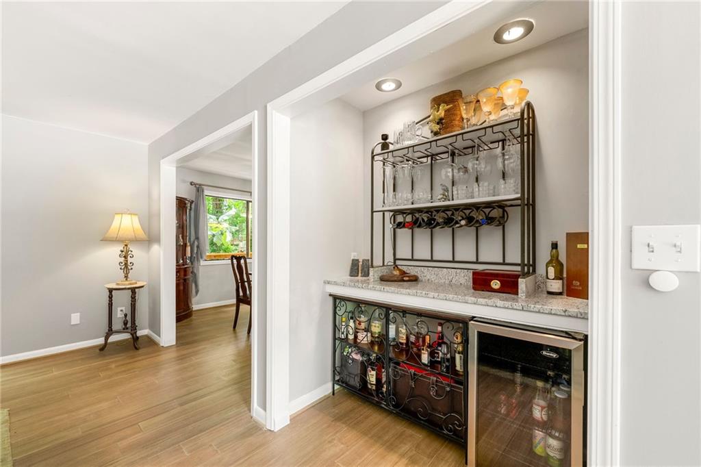 4290 Inverness Court NE