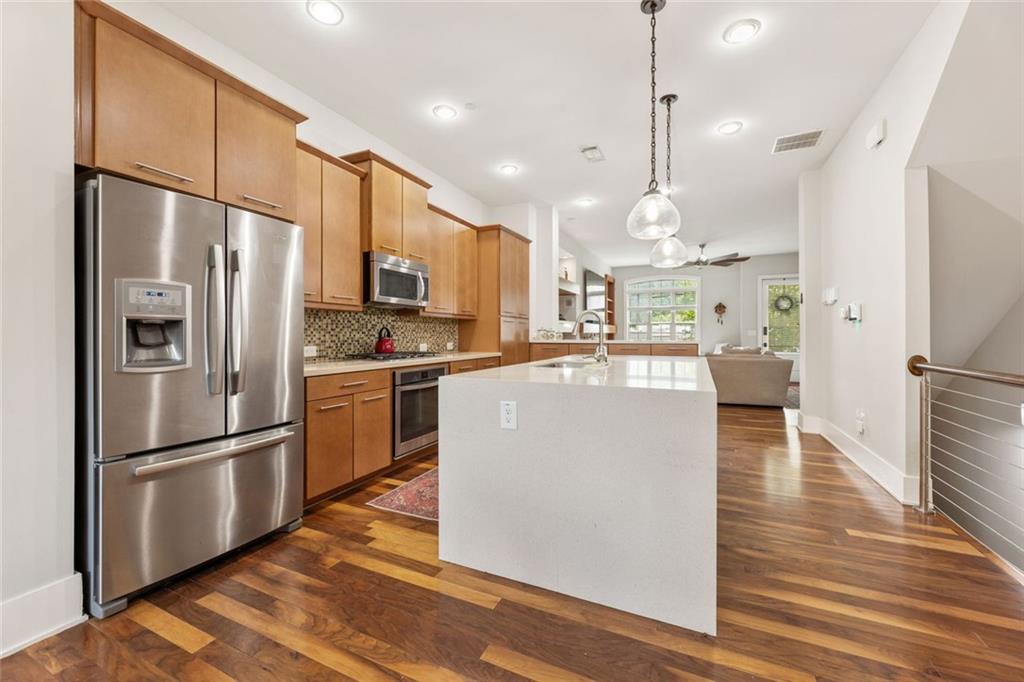 305 Alderwood Lane Lane