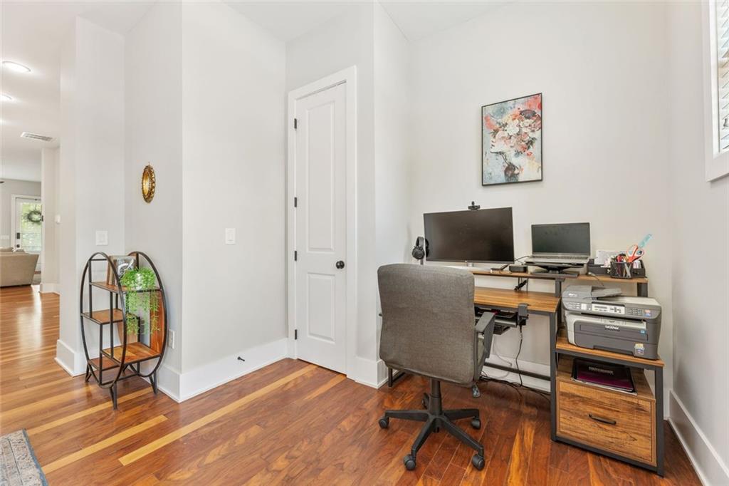 305 Alderwood Lane Lane