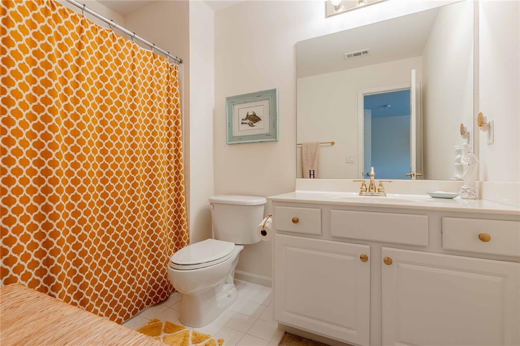 4097 Oberon Court SE