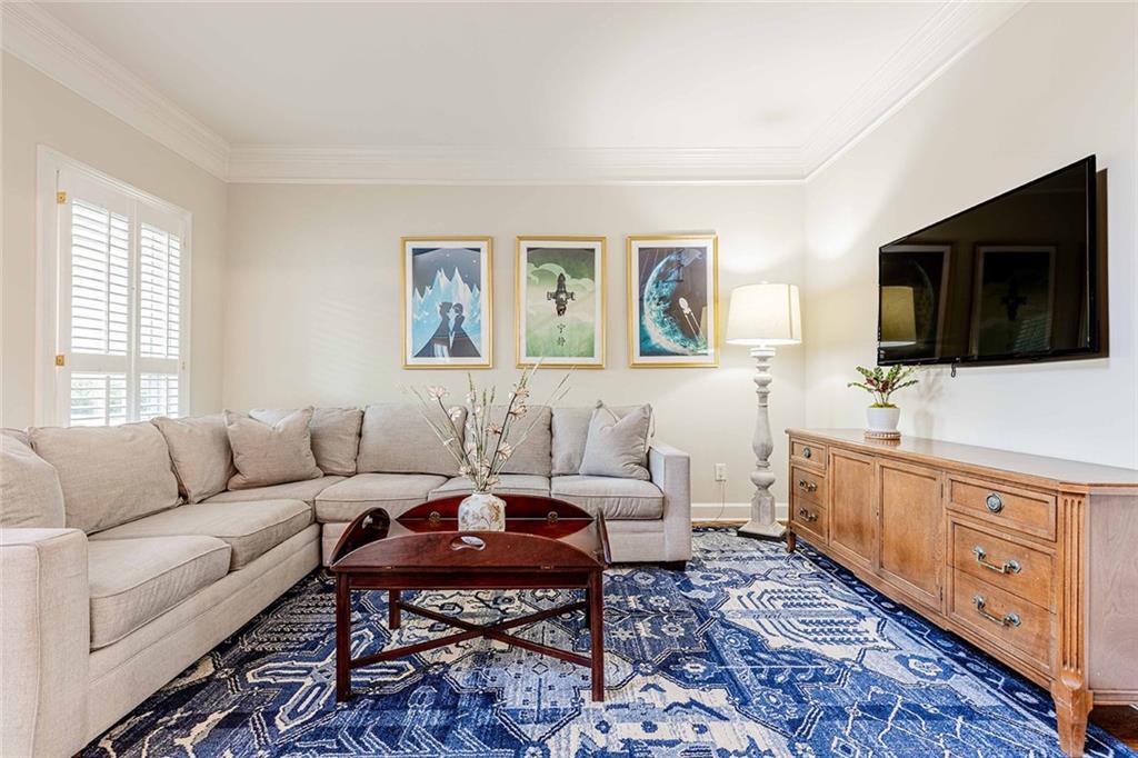 4097 Oberon Court SE