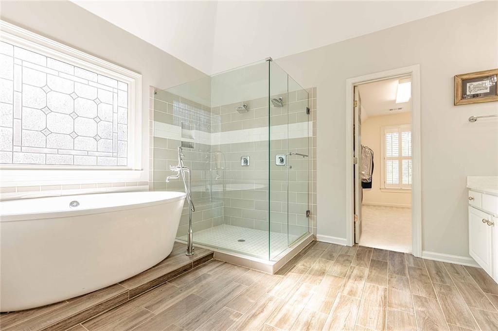 4097 Oberon Court SE