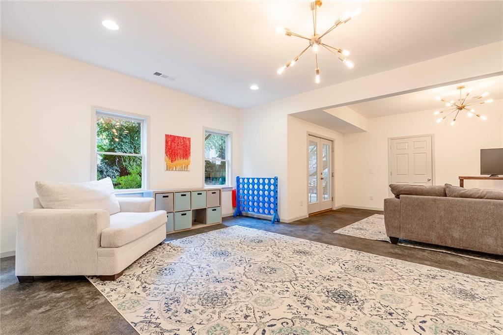 4097 Oberon Court SE