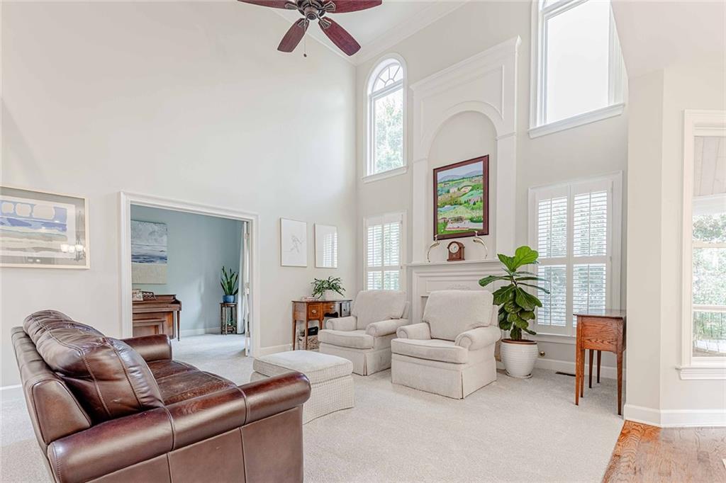 4097 Oberon Court SE