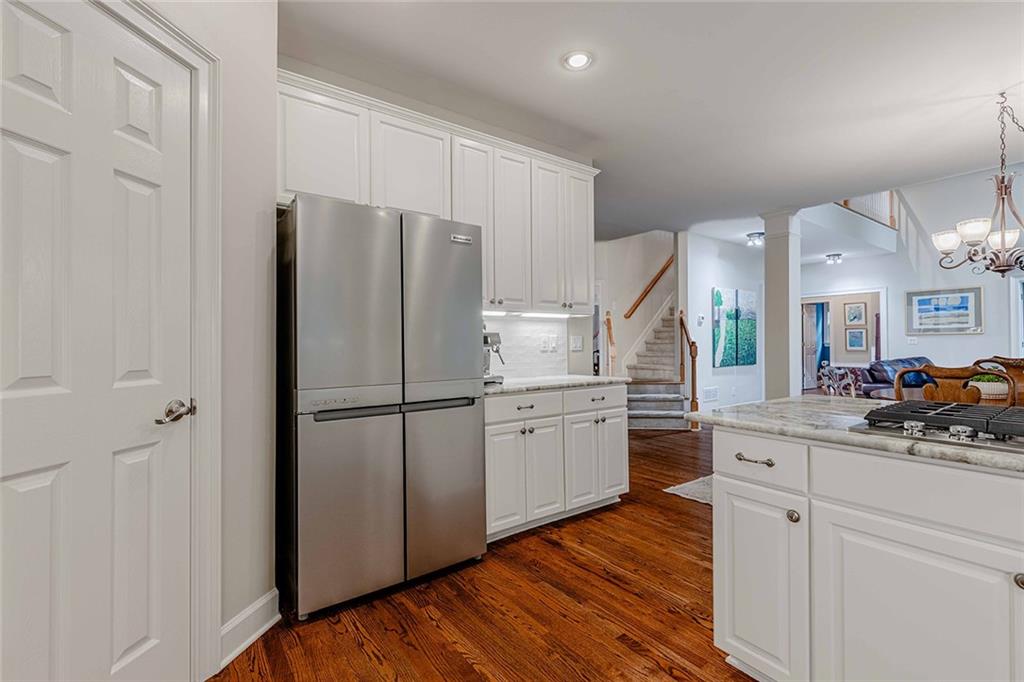 4097 Oberon Court SE