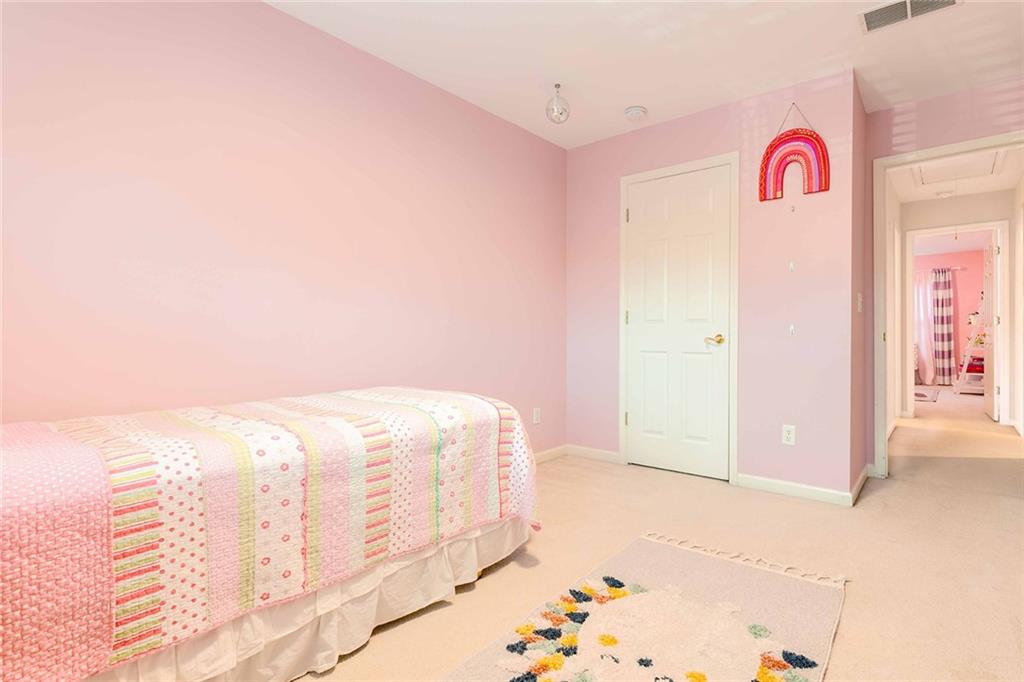 4097 Oberon Court SE