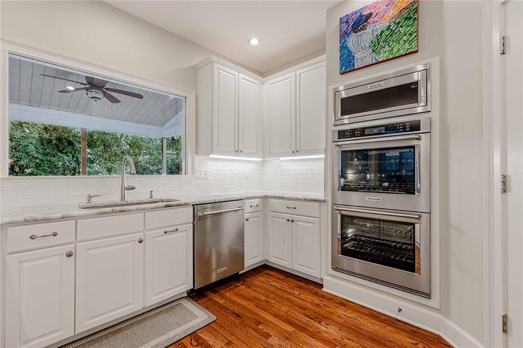 4097 Oberon Court SE