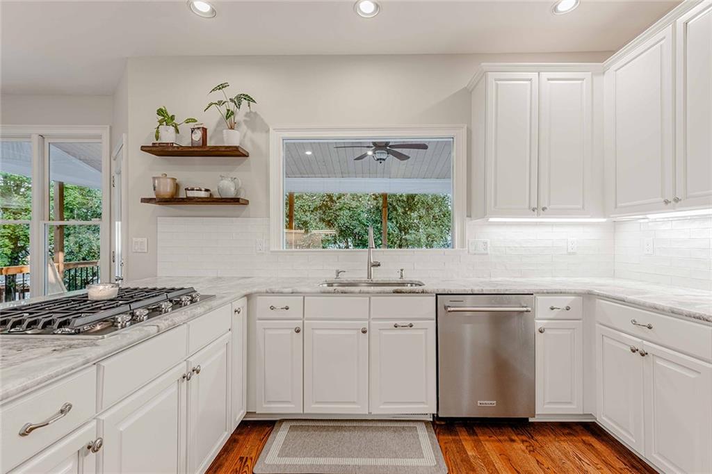 4097 Oberon Court SE