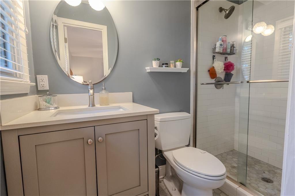 317 Highview Drive SE