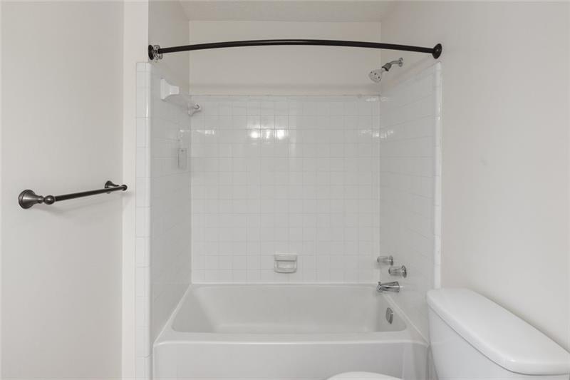 2308 Country Park Drive SE