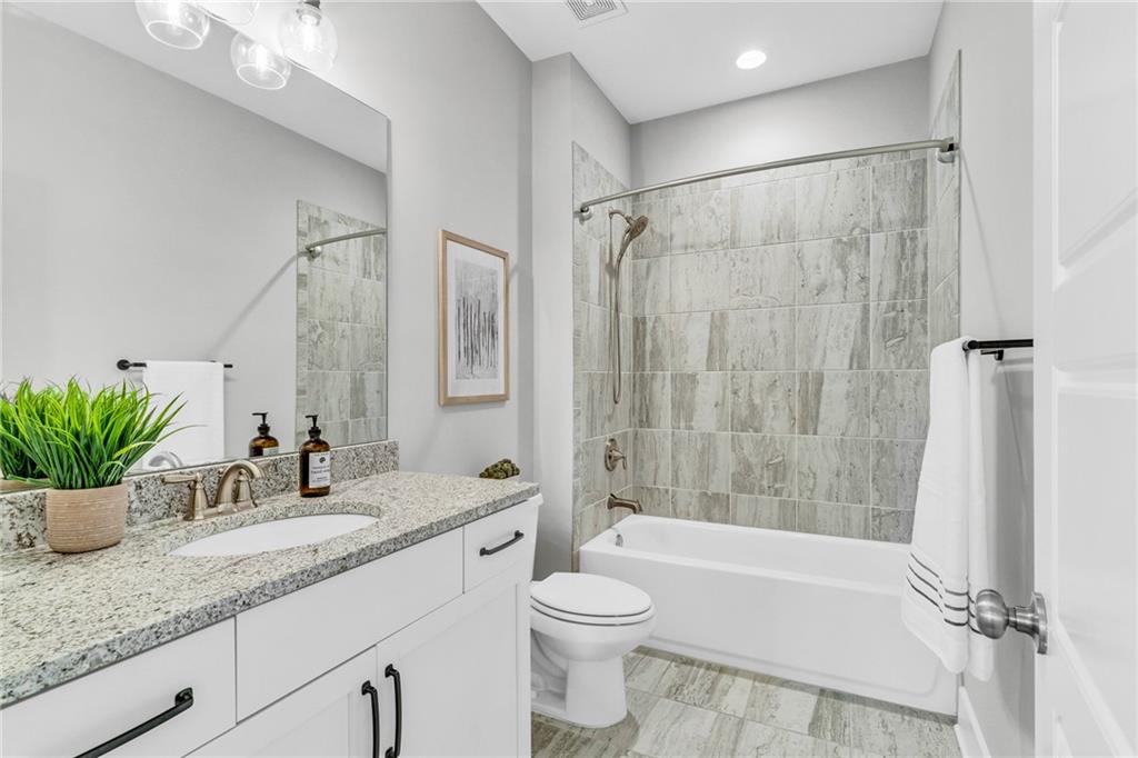 1468 Fairmont Avenue NW