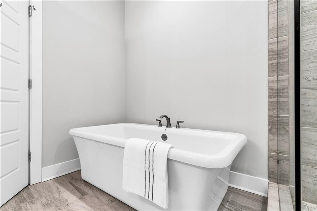 1468 Fairmont Avenue NW