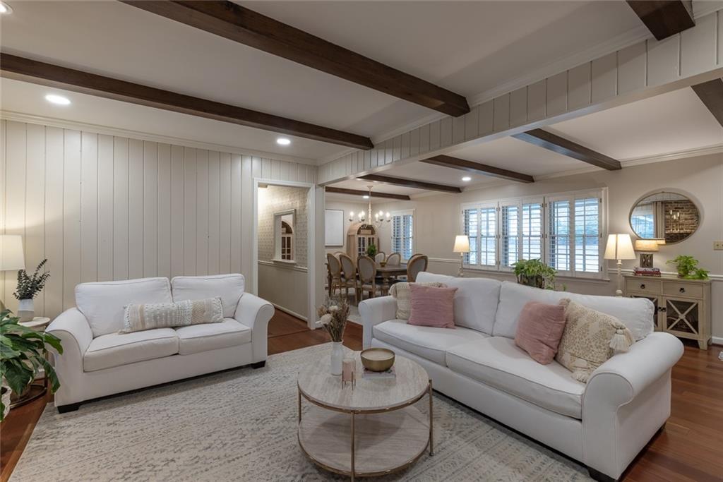 2220 Cumberland Drive SE