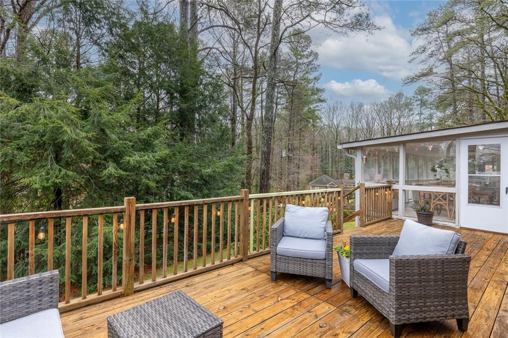 2220 Cumberland Drive SE