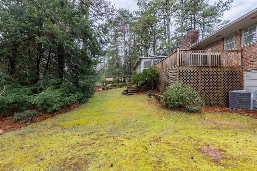 2220 Cumberland Drive SE