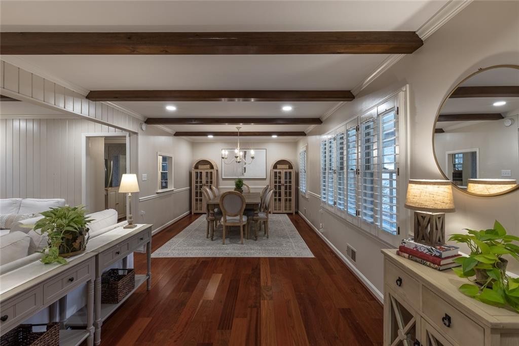 2220 Cumberland Drive SE