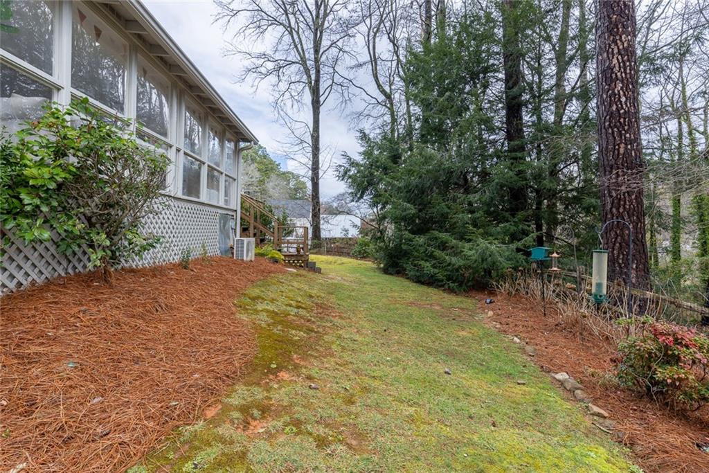 2220 Cumberland Drive SE