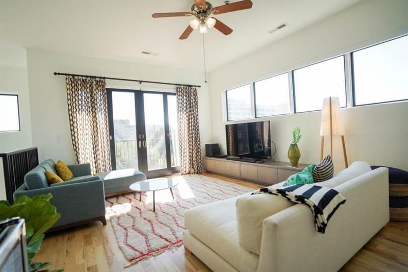 384 Ralph McGill Unit 410