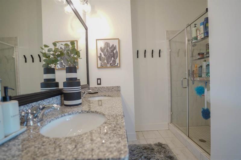 384 Ralph McGill Unit 410