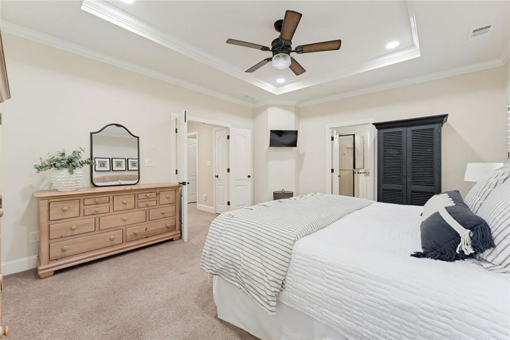 906 Dumaine Trace
