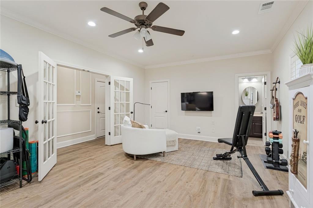 906 Dumaine Trace