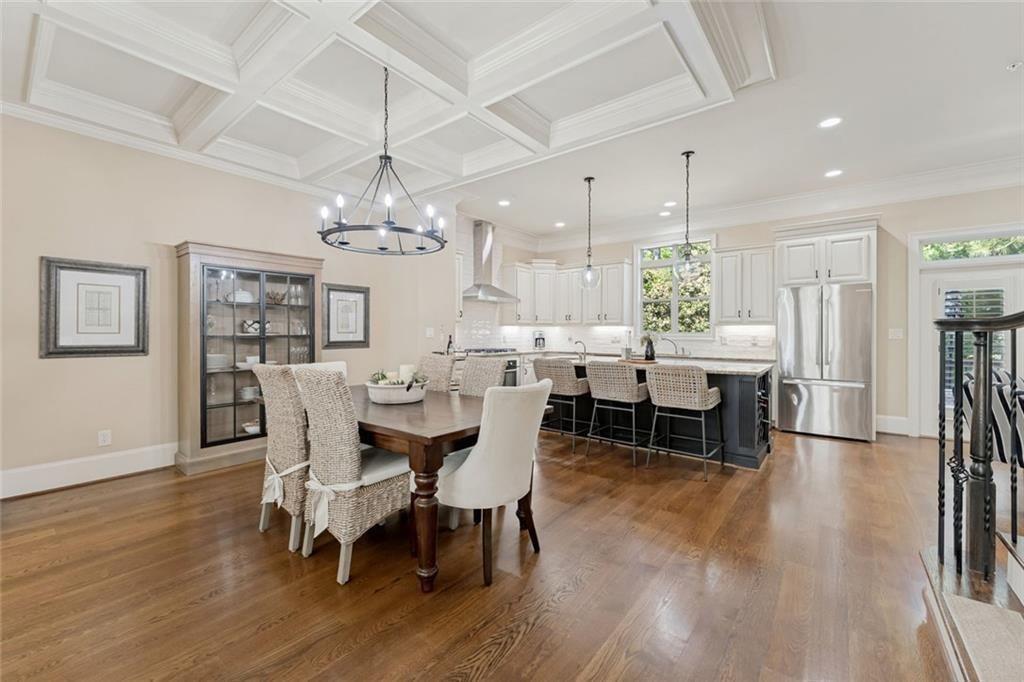 906 Dumaine Trace