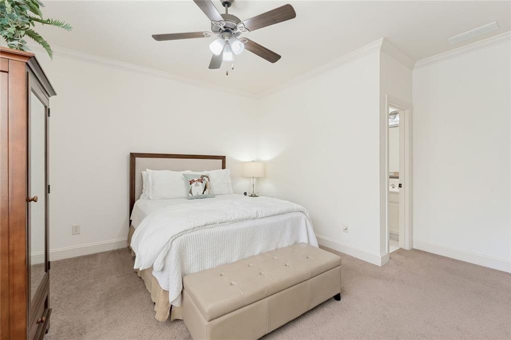 906 Dumaine Trace