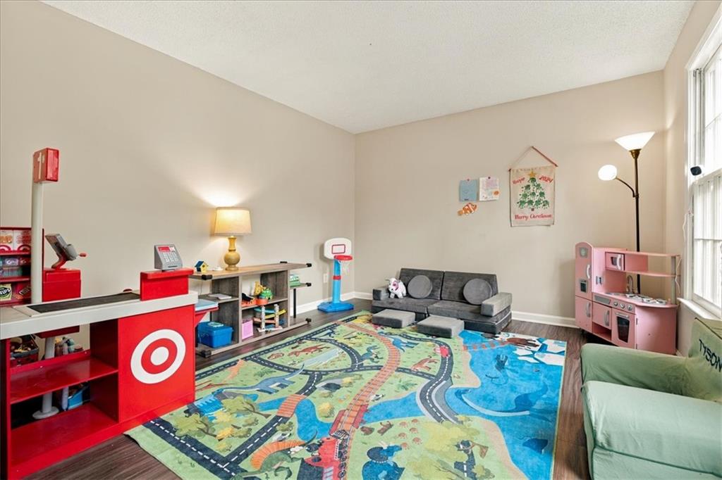 1411 Milford Chase Court SW