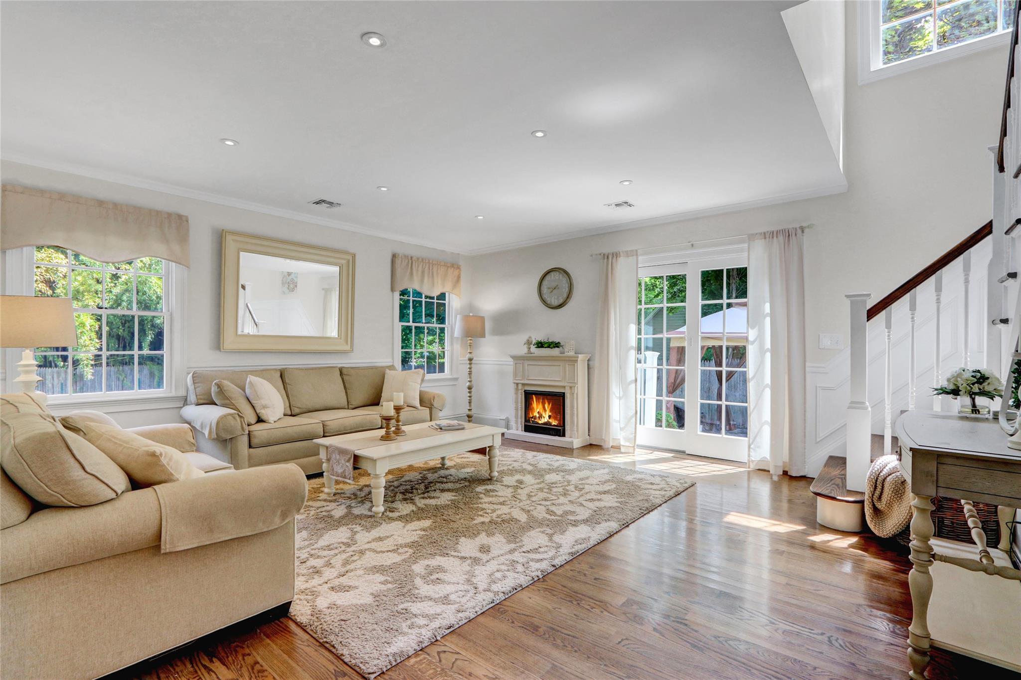 1 Willis Avenue