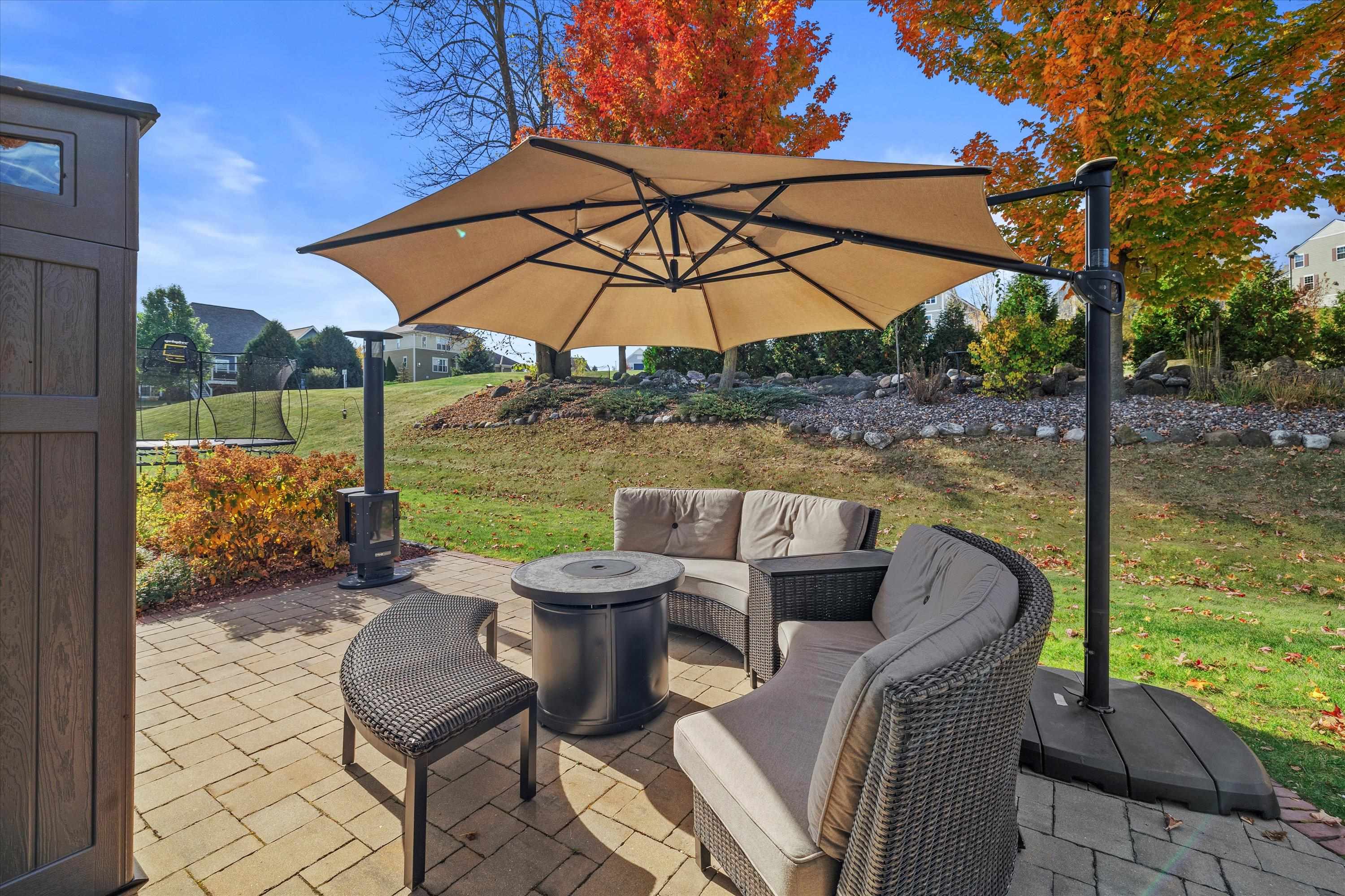1549 Cambridge Court