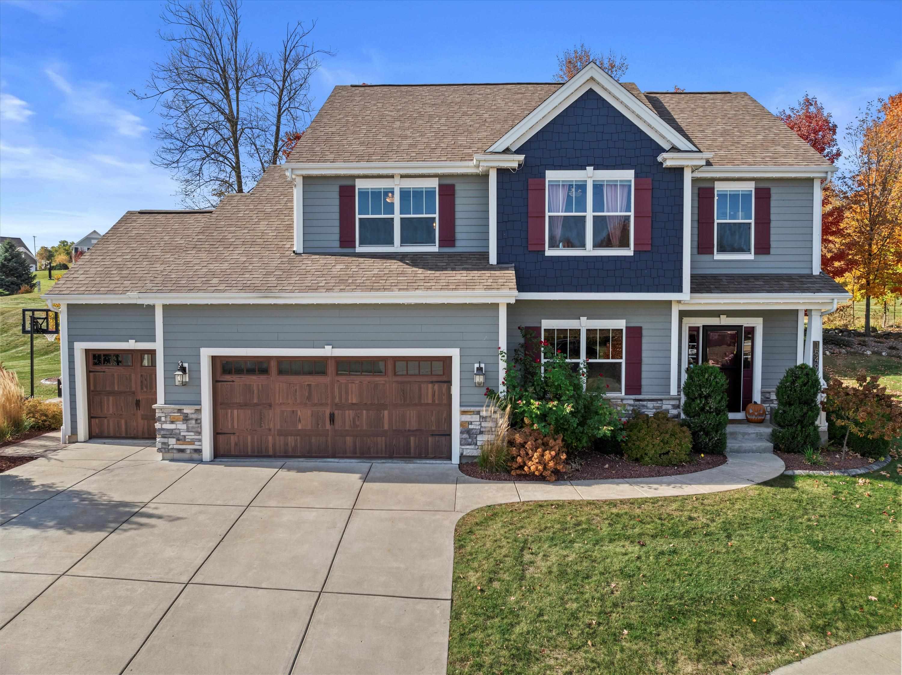 1549 Cambridge Court