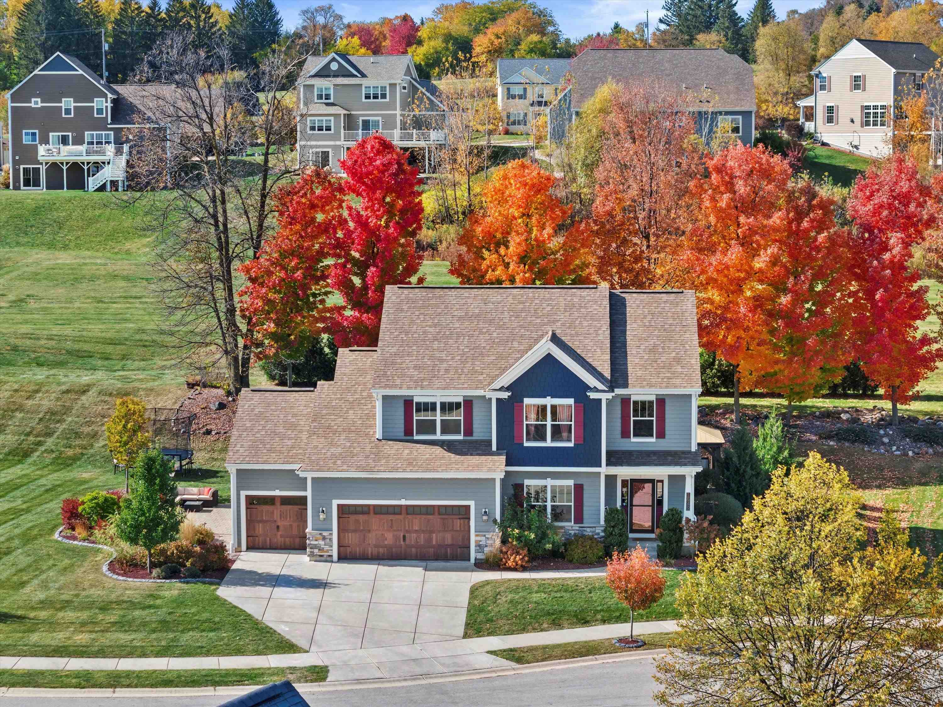1549 Cambridge Court
