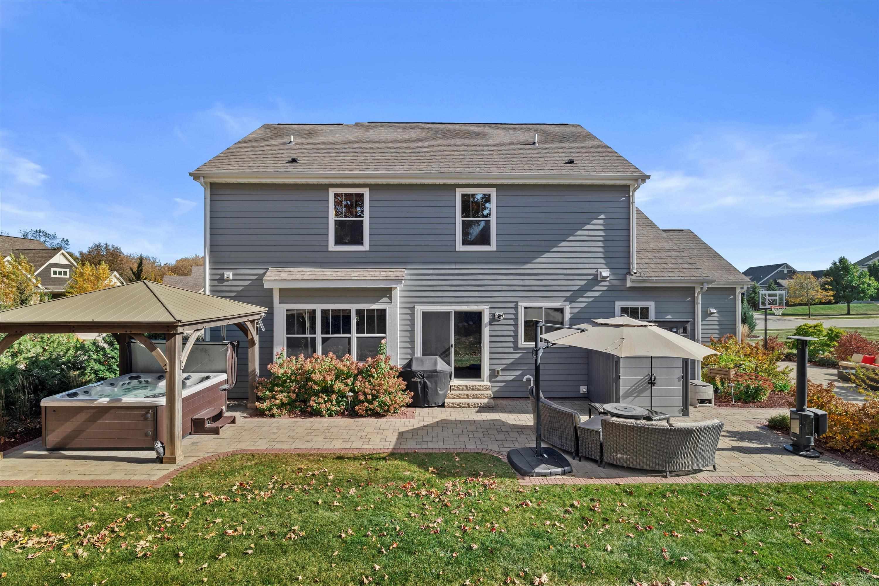 1549 Cambridge Court