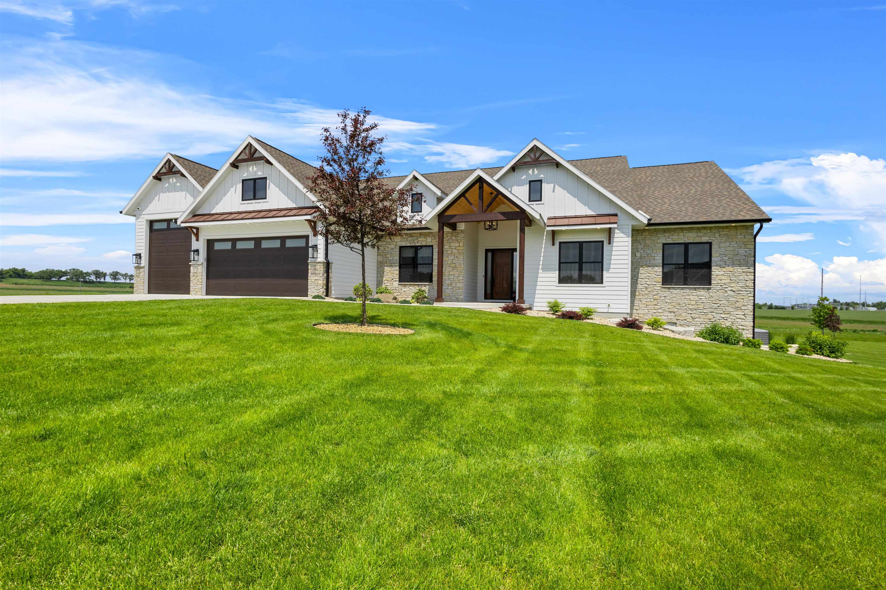 2994 Curtis Court