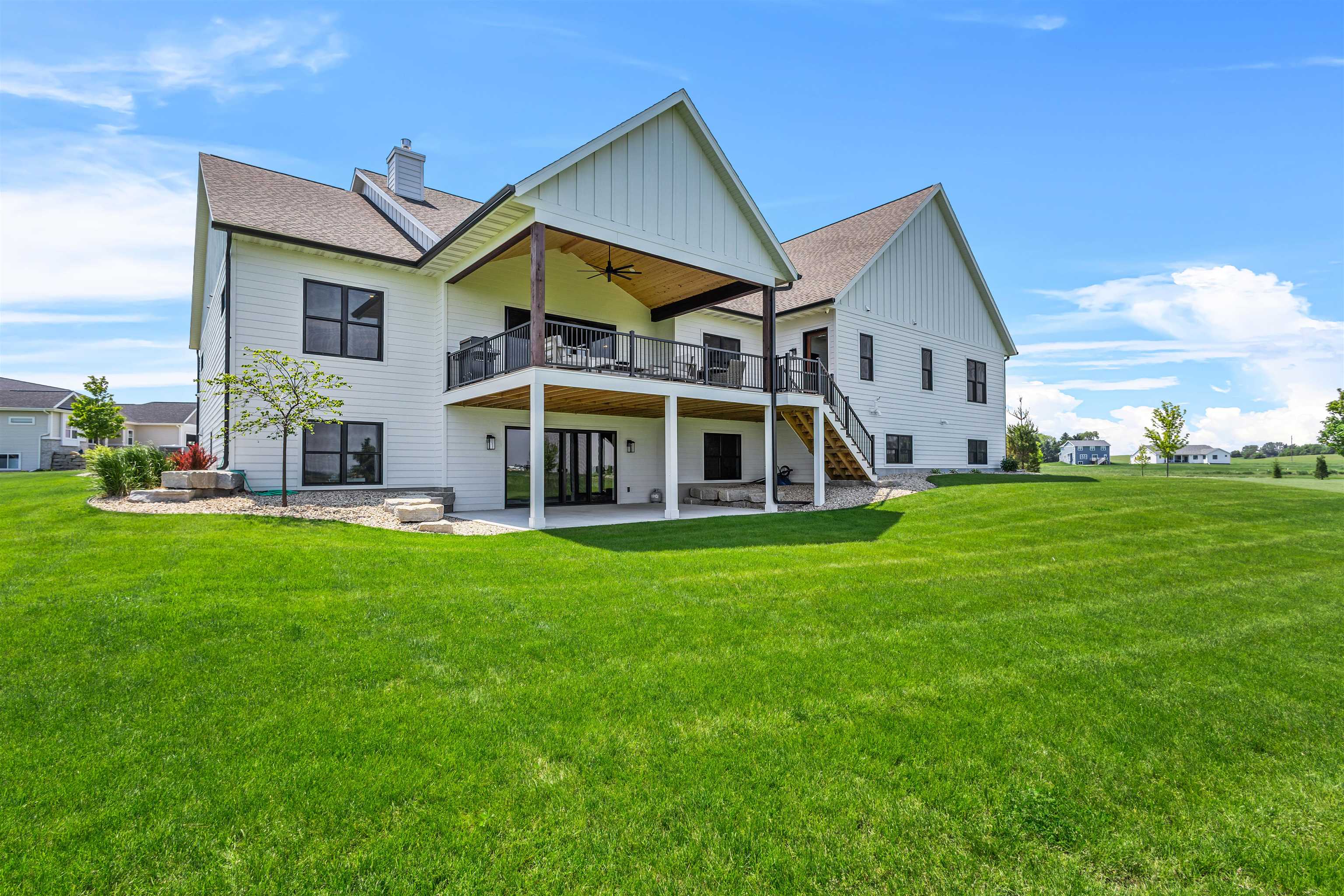 2994 Curtis Court