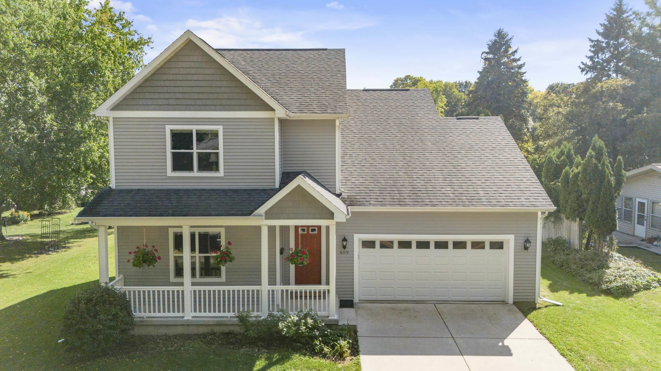 609 Delladonna Way
