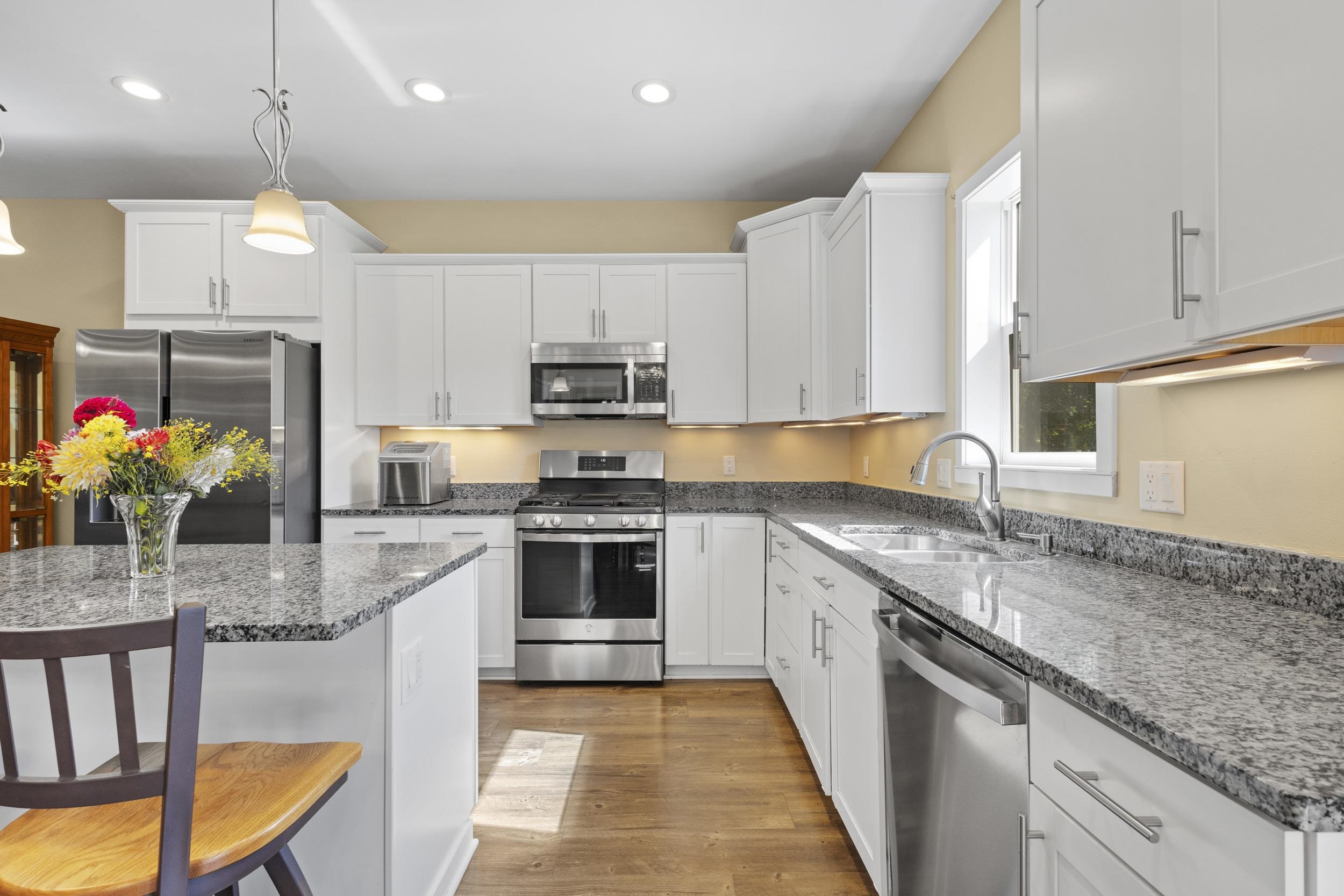 609 Delladonna Way