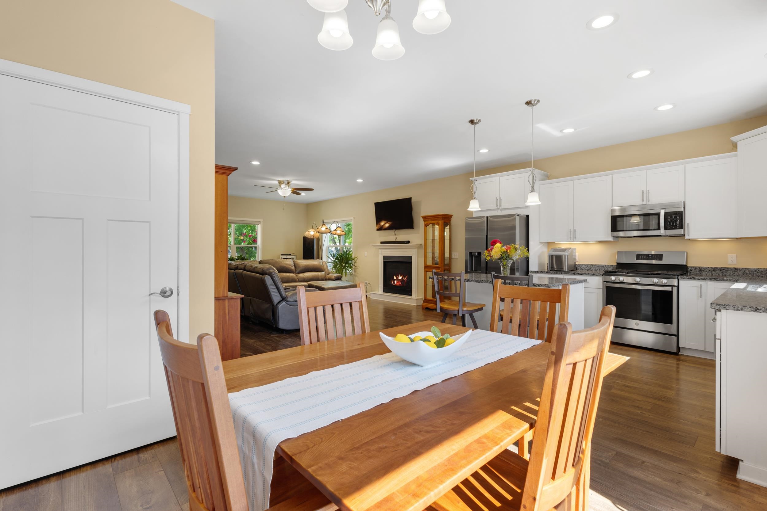 609 Delladonna Way