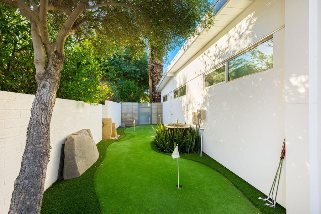 73316 Joshua Tree Street