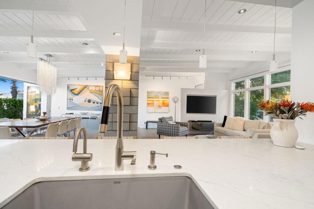 73316 Joshua Tree Street