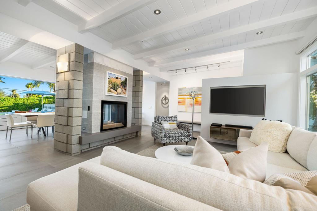 73316 Joshua Tree Street