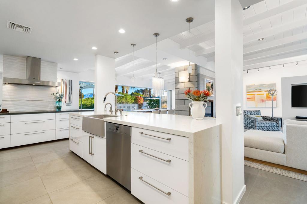 73316 Joshua Tree Street