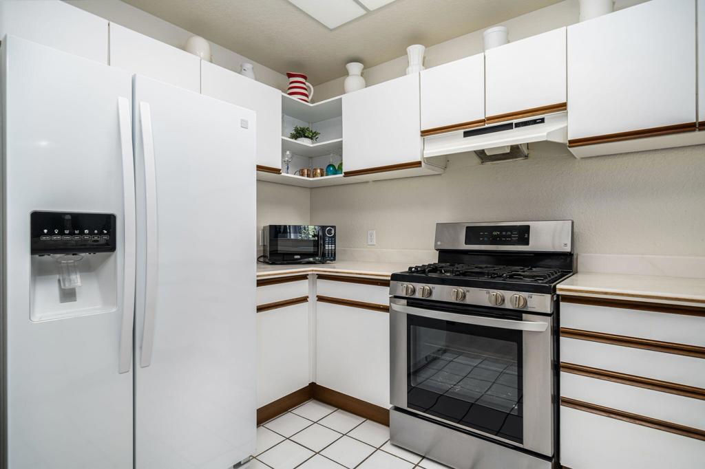 2601 S Broadmoor Drive 54
