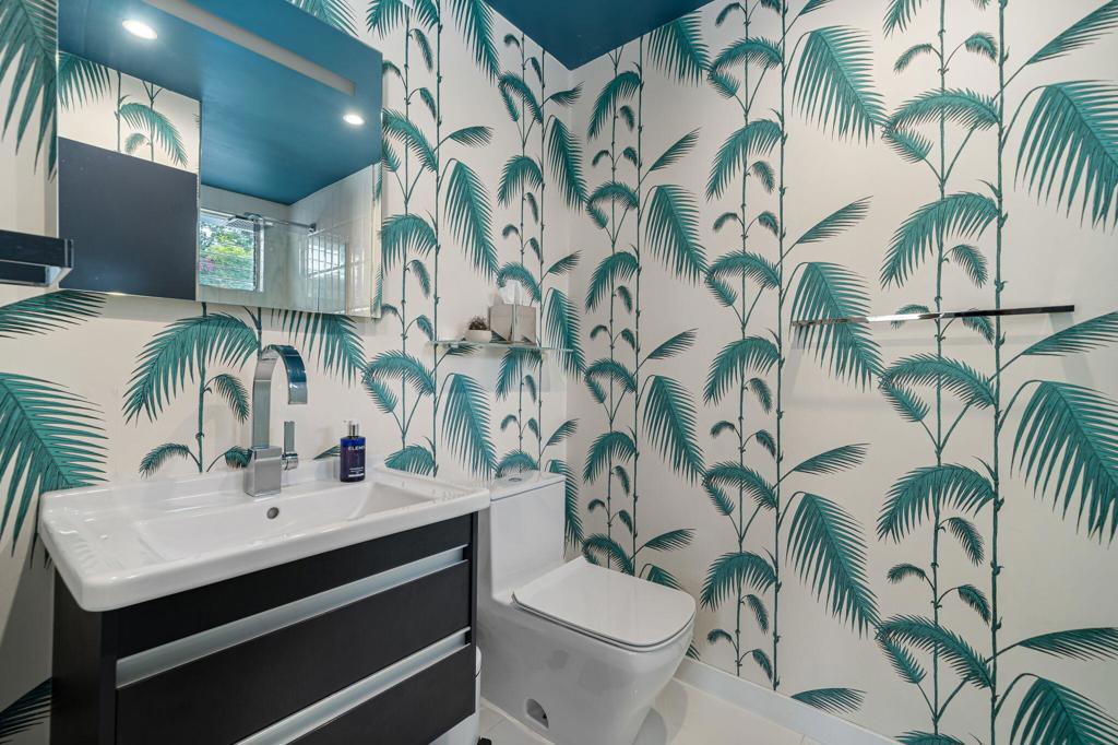 2309 S Yosemite Drive