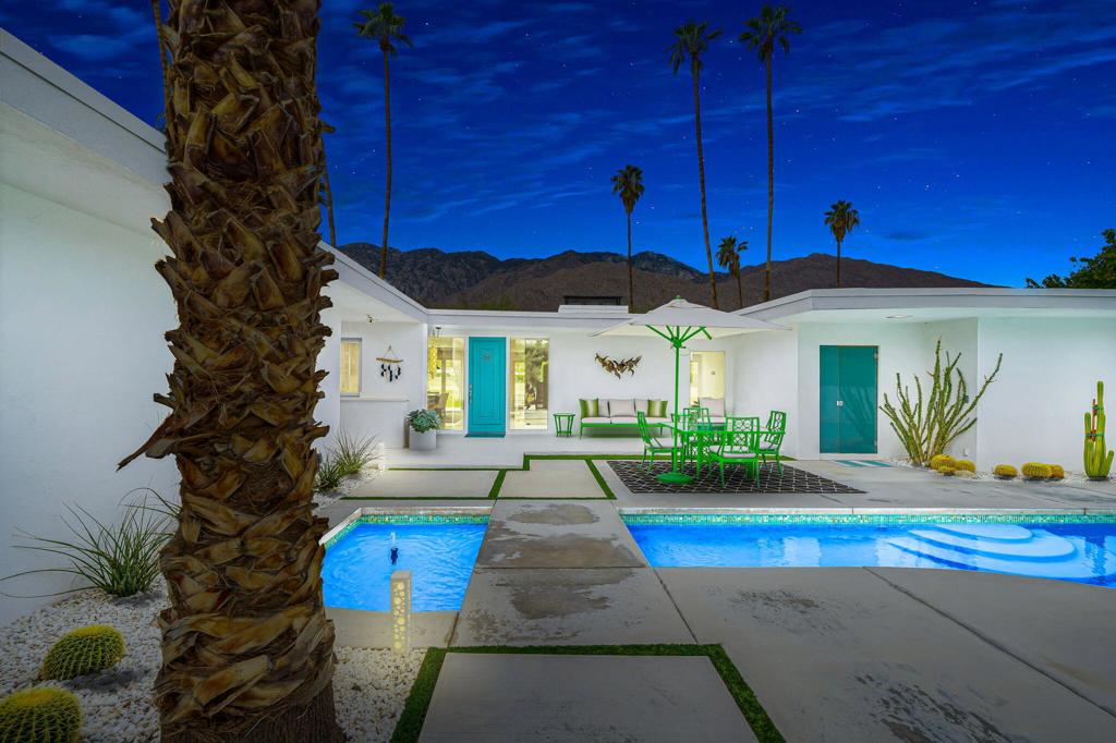 2309 S Yosemite Drive