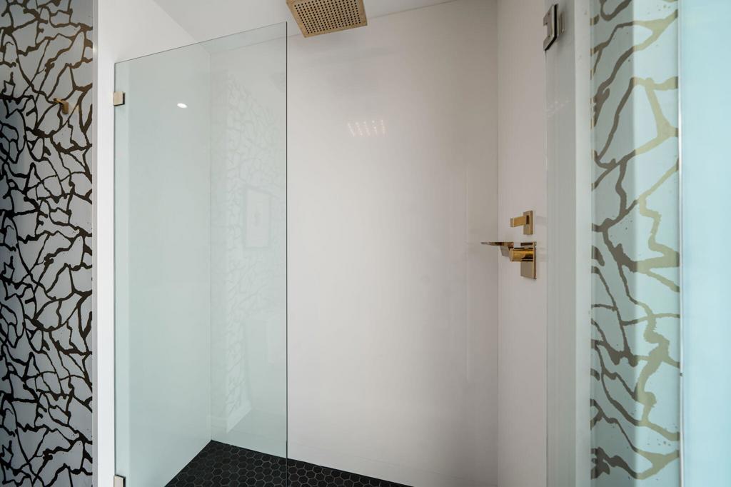 2309 S Yosemite Drive