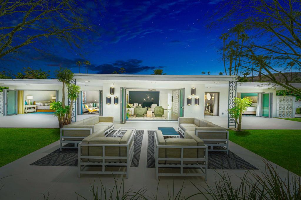 2309 S Yosemite Drive