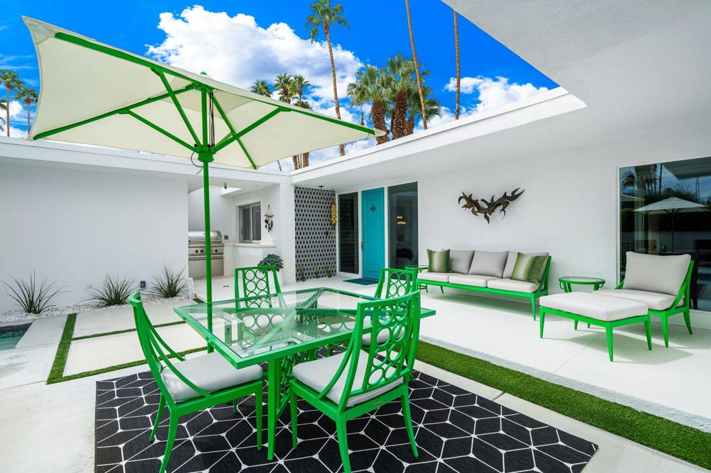 2309 S Yosemite Drive