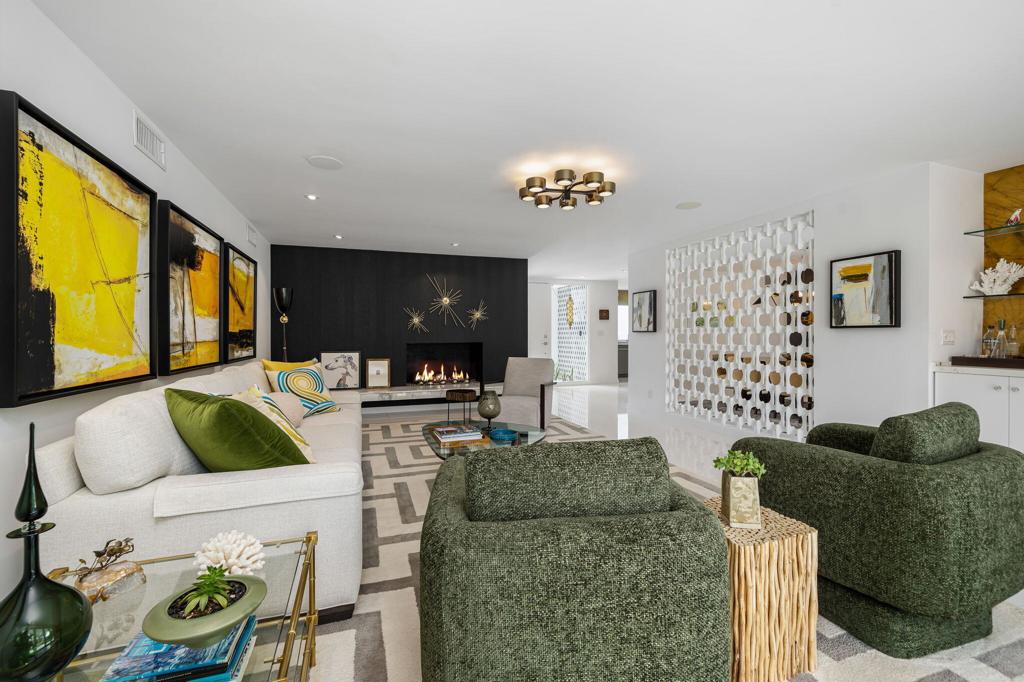 2309 S Yosemite Drive